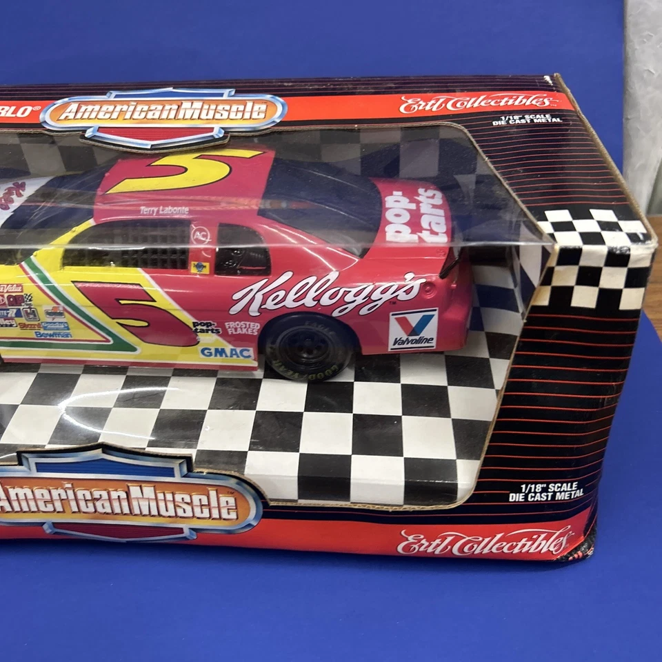 1995 Ertl NASCAR Terry Labonte #5 Kellogg's Chevy Monte Carlo carro fundido 1:18 - Imagem 4 de 4