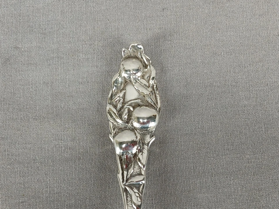 Cuchara de plata esterlina Mechanics / Watson Fruit Series #1 naranja de 5 7/8 pulgadas Foto 2 de 4