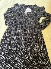 Ladies Boohoo Tall dress Size 8
