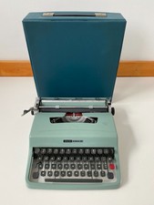 Maszyna do pisania Olivetti Lettera 32 podróż sprawna francuska Belgia