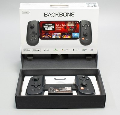 (MA5) Backbone One Xbox Edition (USB-C) Mobile Gaming Controller.