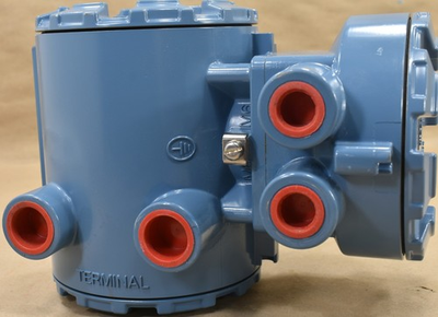 #ad Rosemount Oxymitter 4000 In Situ Oxygen Transmitter 90 250V 6A00095G04 $700.00