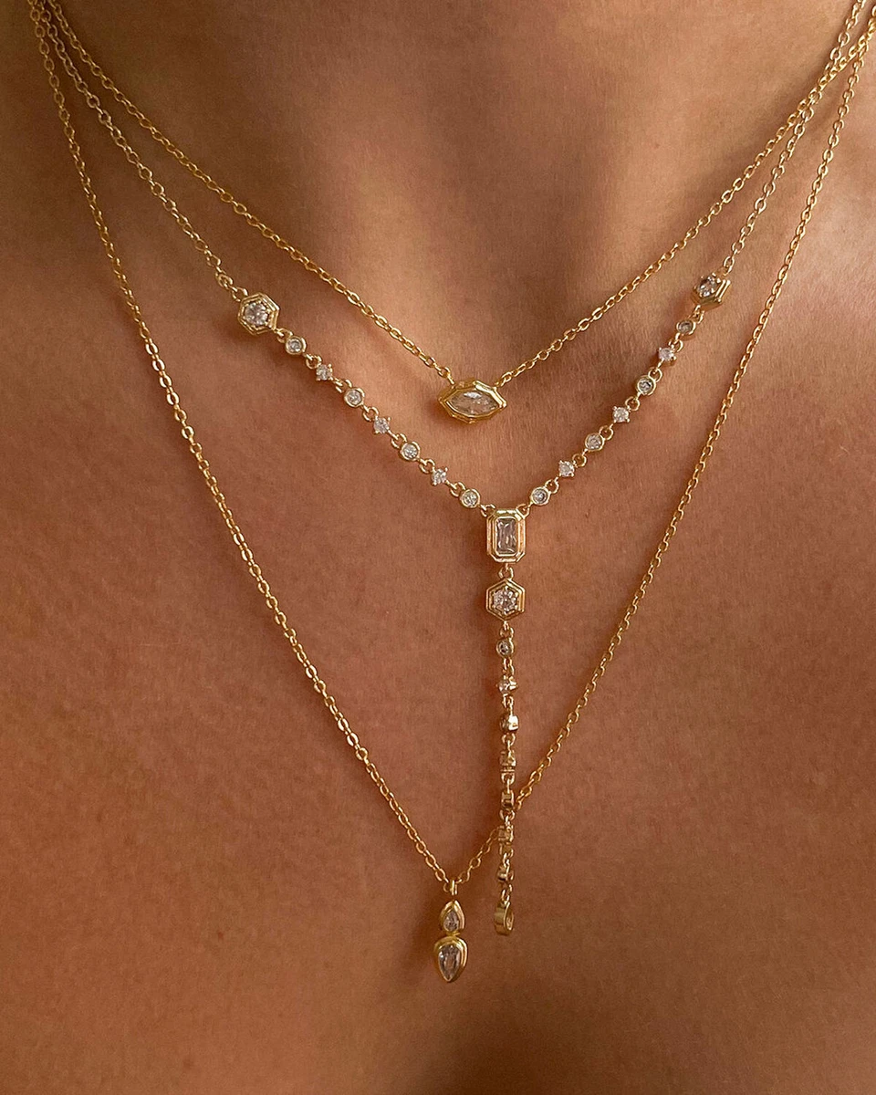 Aj deals charm necklace