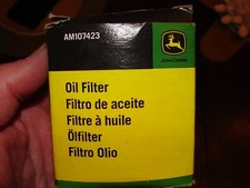 Vintage John Deere Oil Filter AM107423 New In Box Unused High Quality Filter !!
