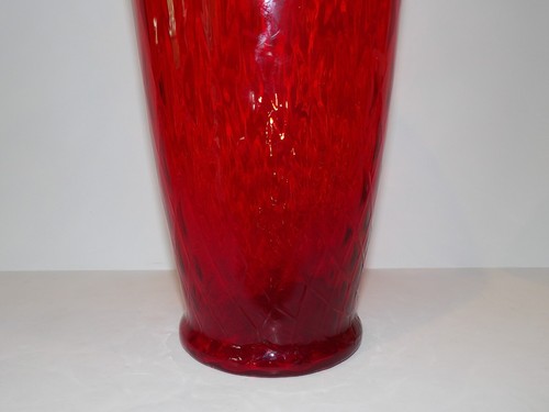 FABULOUS LARGE VINTAGE EMPOLI ART GLASS RED/AMBERINA DIAMOND QUILTED 13" VASE - Picture 14 of 16