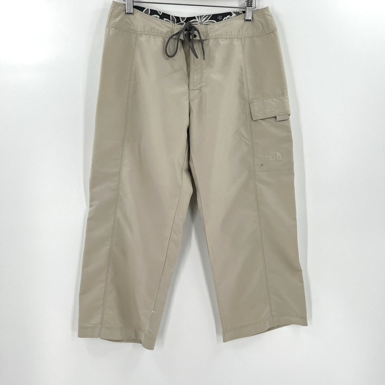 The North Face Womens Cargo Hiking Light Weight Capri Pants Size 6
Opens in a new window or tab