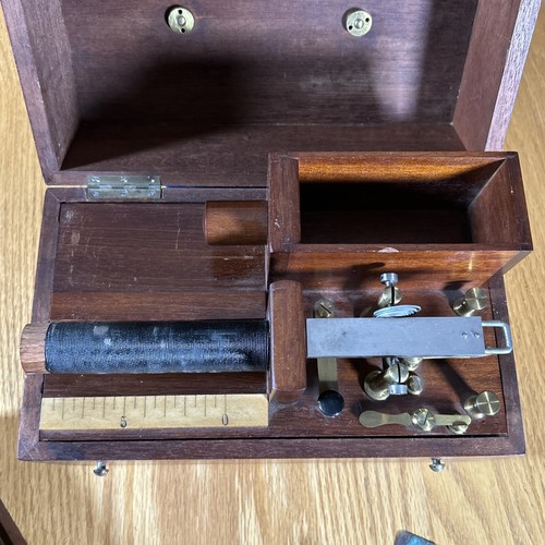 Antike Elektroschockmaschine A. Gaiffe Paris Medical Quacksalberei Original Schön - Bild 9 von 24