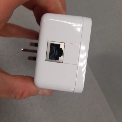 DEVOLO 1200+ dLAN Add-On GIGABIT PASSTHROUGH POWERLINE ADAPTER W2048 - Picture 3 of 7
