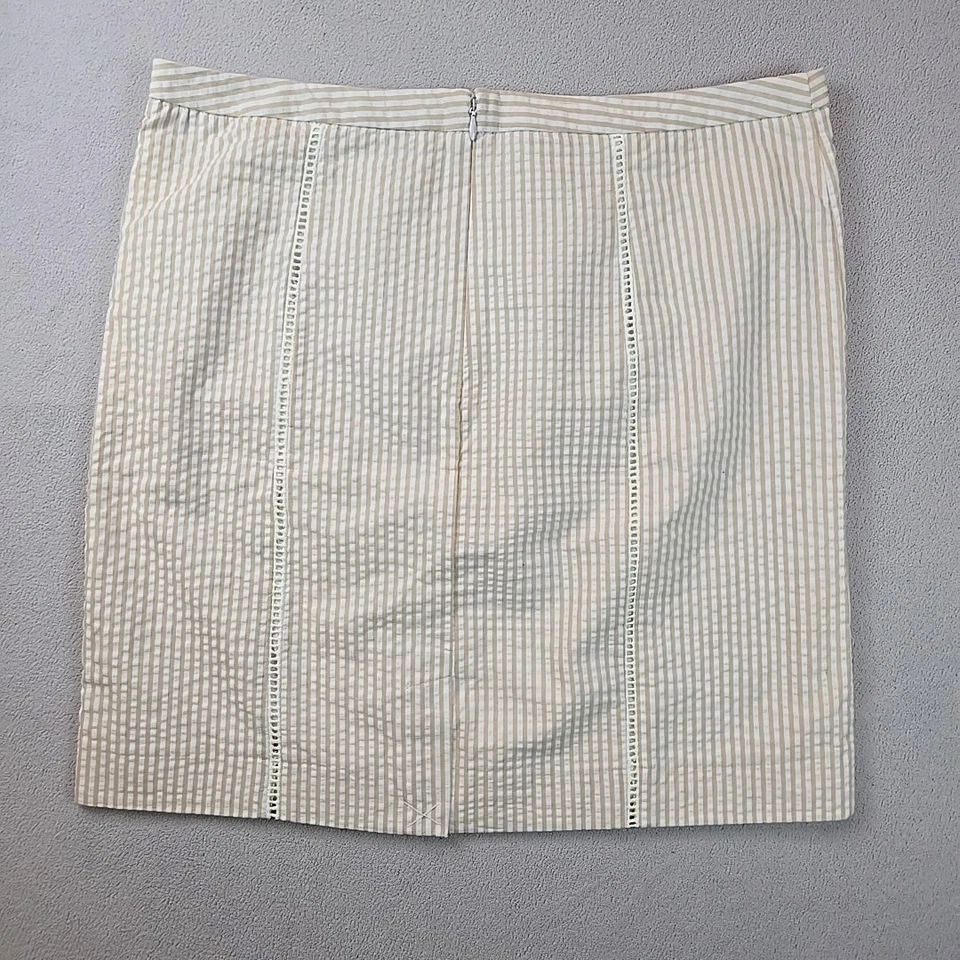 Saia Willi Smith Feminina 8 Bege Branca Seersucker Linha A Casual Carreira Náutica - Imagem 4 de 4