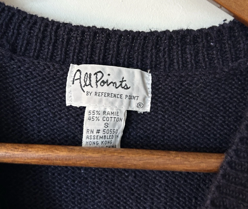 Chaleco de colección All Points suéter pequeño tejido Ramie Fair Isle azul marino islandés Foto 3 de 4