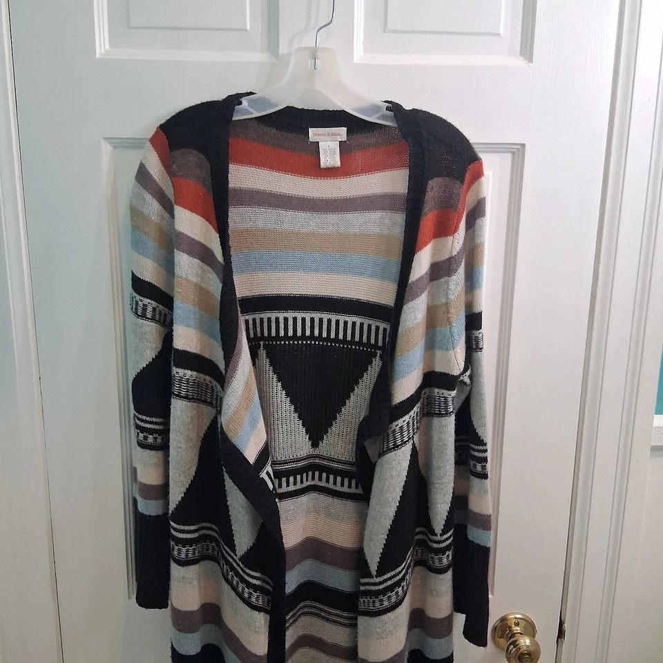 Monroe & Main Mujeres L Estampado Azteca Sudadera con Capucha Tejido Abierto Suéter Largo Plumero Bata Usado en Excelente Condición Foto 3 de 4