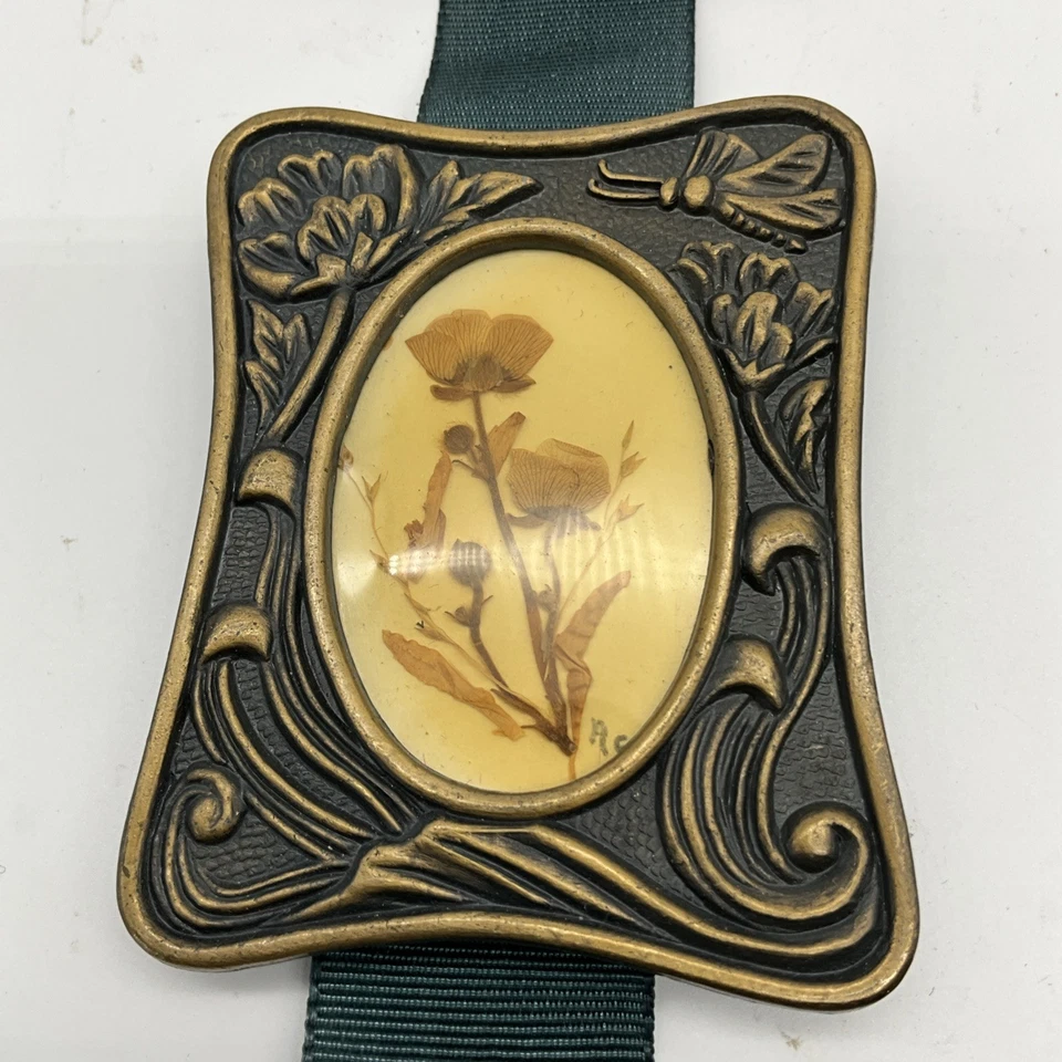 "Marcos de pared de flores prensadas de colección tono bronce con cinta 19,5"" florales secas" Foto 4 de 4