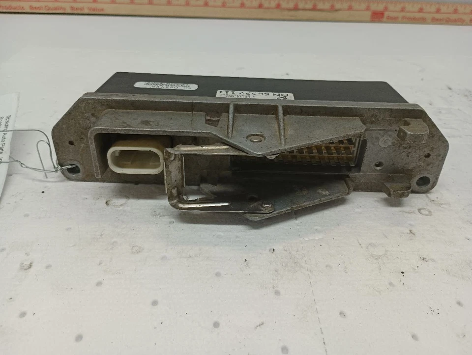 Módulo ABS de 1991 Dodge Dakota 11388603 AN56027111 Foto 2 de 4