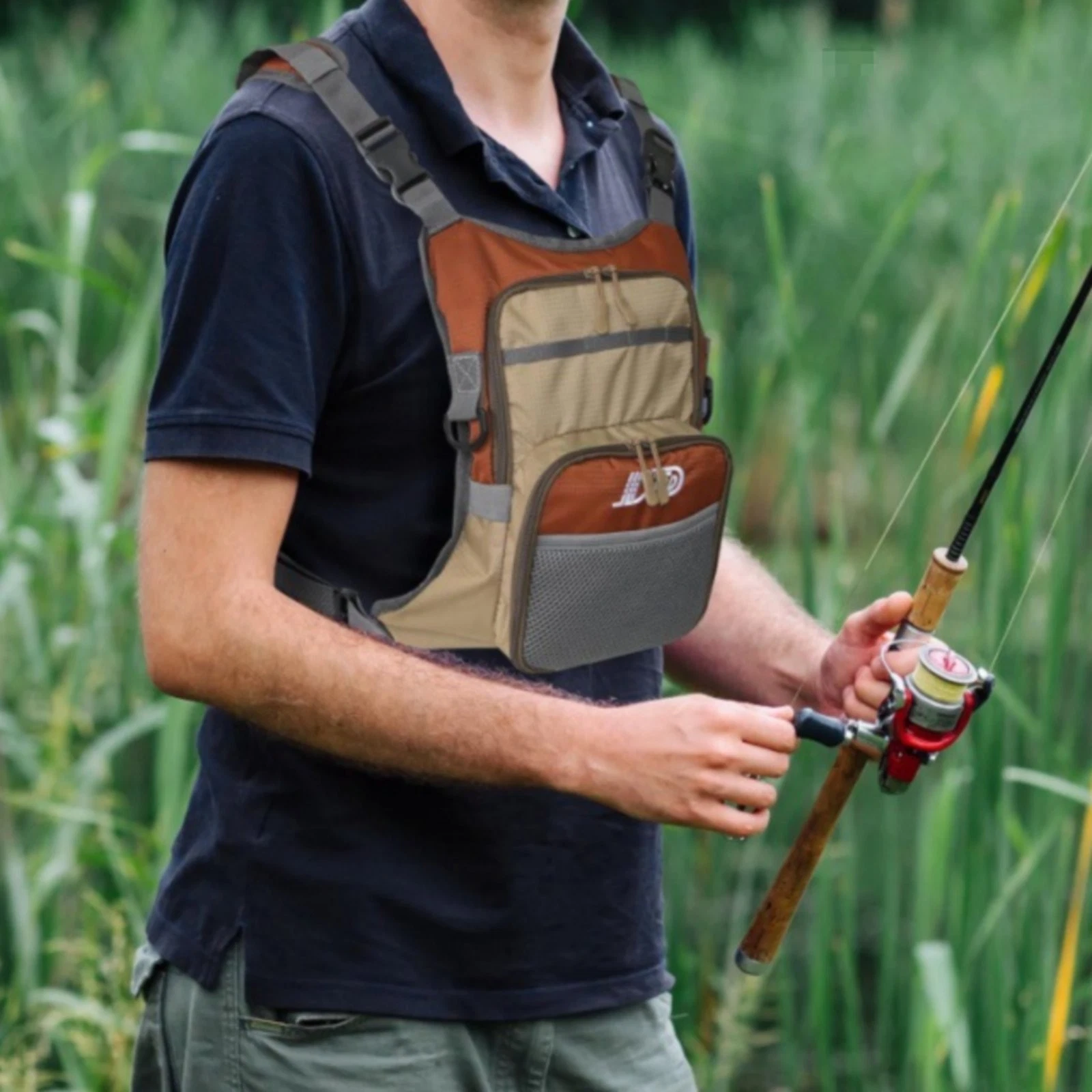 Fly Fishing Chest Bag Lightweight Fly Fishing Vest Pack Adjustable Strap