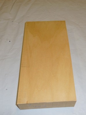 Lindenholz; 34 x 15 x 4,8  cm; Artnr 757