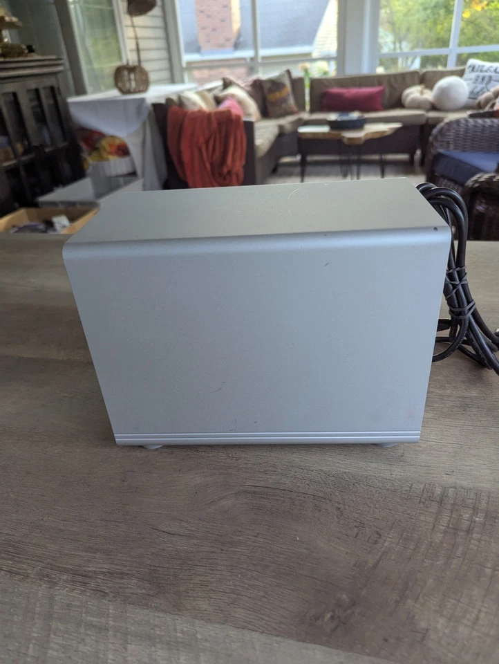 SANS DIGITAL TS4CT TowerSTOR 4bay Raid Enclosure - Image 3 of 4