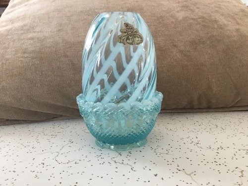 Vintage Fenton Blue Opalescent Spiral Optic Fairy Light.