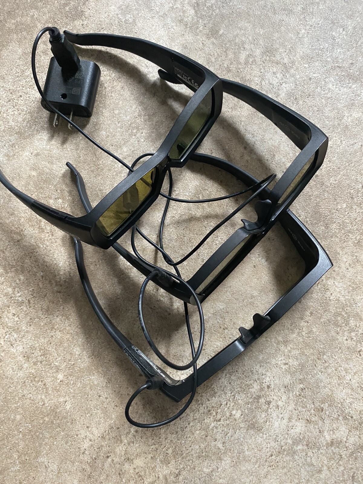 Set of 3 VIZIO Real 3D Rechargeable Glasses VSG1 eBay