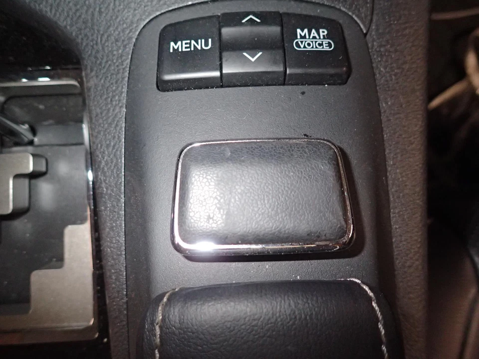 Control de ratón de navegación Lexus Es300H 2014 negro LB20 ID# 84780-33011-C1 Foto 2 de 4