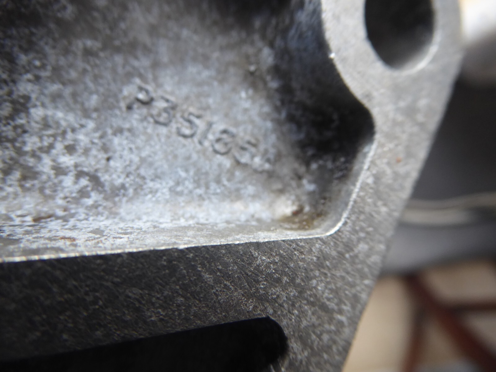 JAGUAR ETYPE/XKE V12 EARLY OIL PRESSURE SENDER MOUNTING BLOCK C35165 TF2 eBay