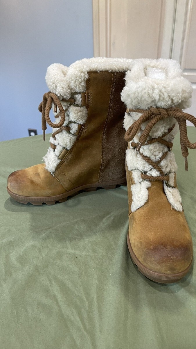 Sorel Joan Of Arctic Wedge II Shearling Camel NL3021-224 Women's