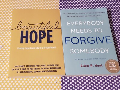 CATHOLICISM - LOT OF 2 PAPERBACK BOOKS - BEAUTIFUL HOPE & EVERYBODY NEEDS TO FOR