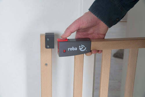roba Türschutzgitter 'Safety Up', Schutzgitter mit Ampelfunktion - Bild 5 von 7