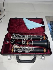 Used but almost mint condition Jupiter Clarinet. Matte finish in hard case.