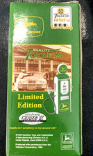 Gearbox John Deere 1:25 Scale Die Cast 1950&rsquo;s Replica Tokheim Gas Pump New