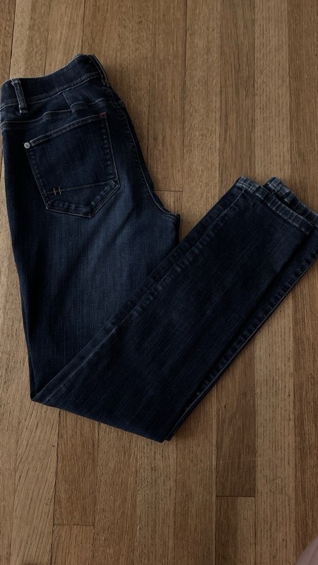 LL Bean Skinny denim jeans. Size 6