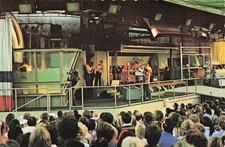 Airport '77 Screen Test Theatre attraction at Universal Studios 6x4 Postcard J18