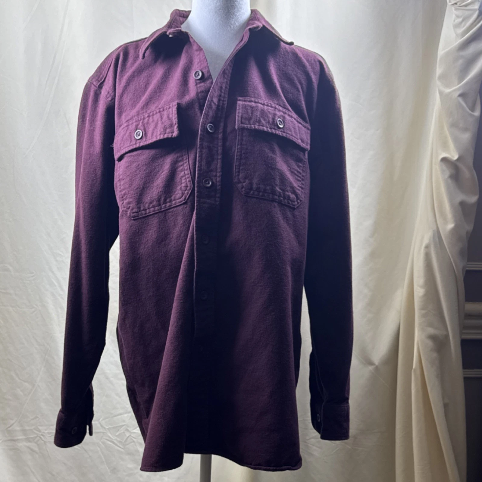Men's Burgundy Flannel Button-Up Shirt Long Sleeve Casual Cotton Chest Pockets