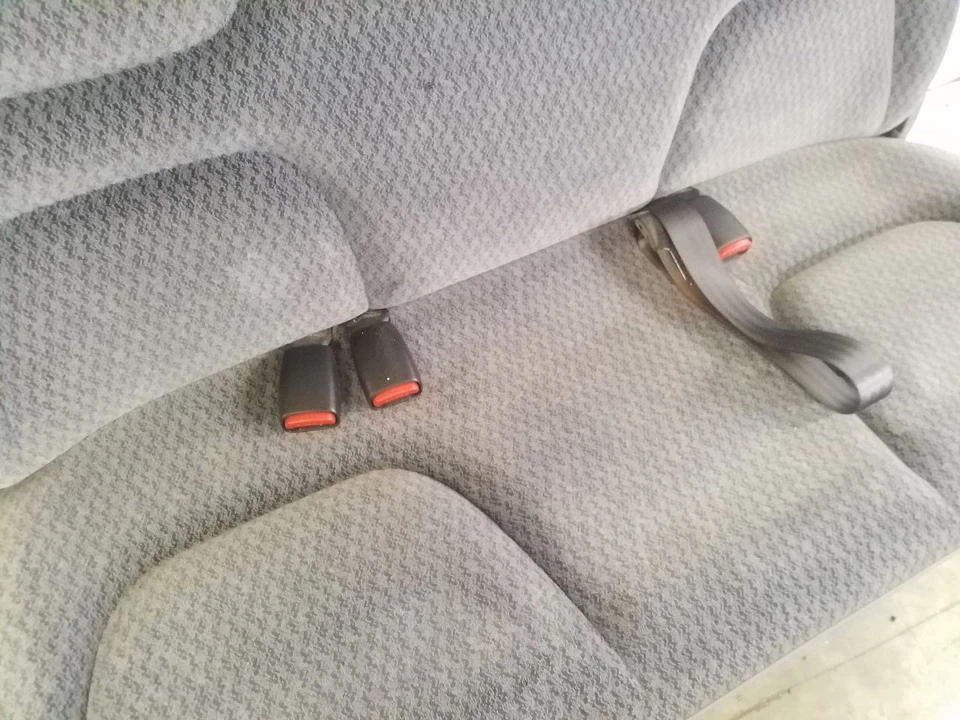 Third Row Seating Bench | Fits 96 97 98 99 00 Dodge Caravan Foto 4 de 4