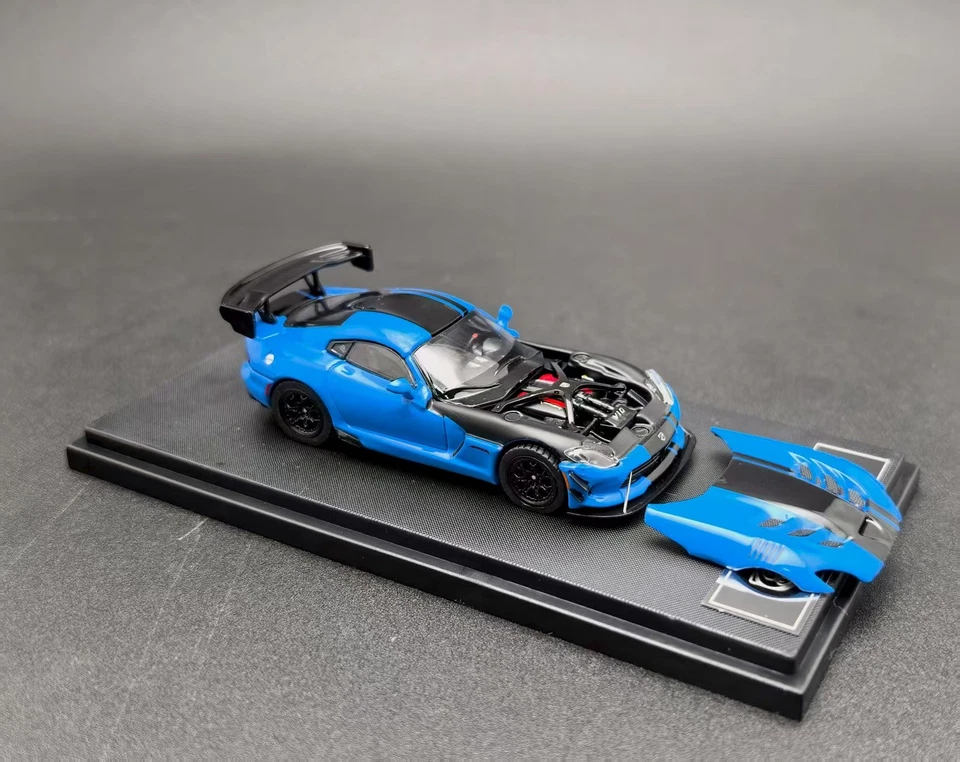 Hone Model 1/64 Dodge VIPER ACR Diecast Car Model Collection - Image 3 of 4