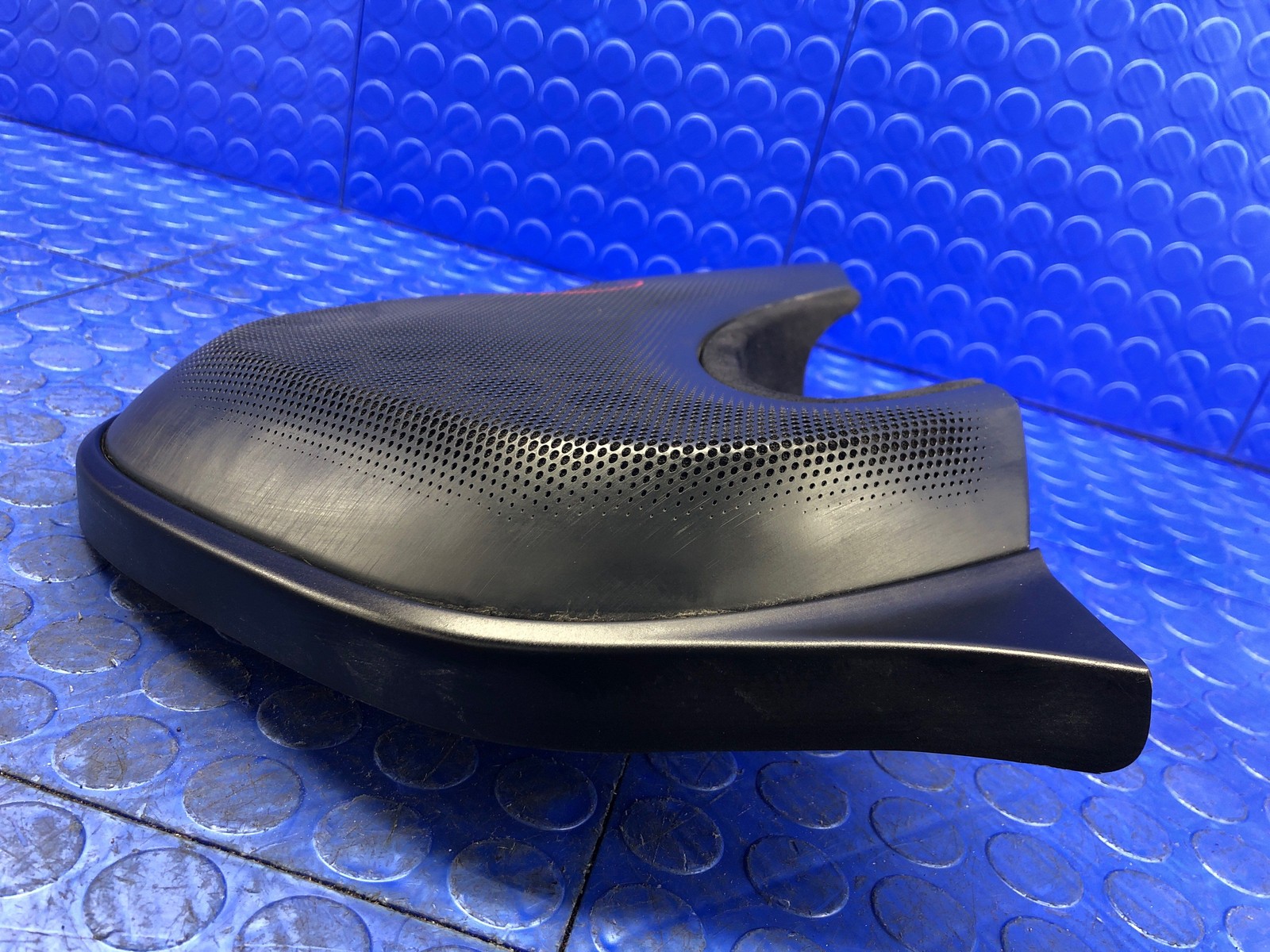 2016-2021 MCLAREN 570S OEM FRONT LEFT DOOR PANEL LOWER SPEAKER COVER 13N2151CP