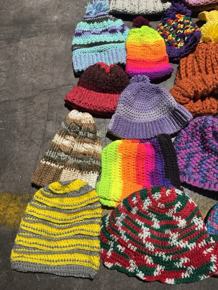 Lot Of 33 Hand Knit Beanie, Regular Beanies, And Specialty Beanie Vintage - Image 3 of 4