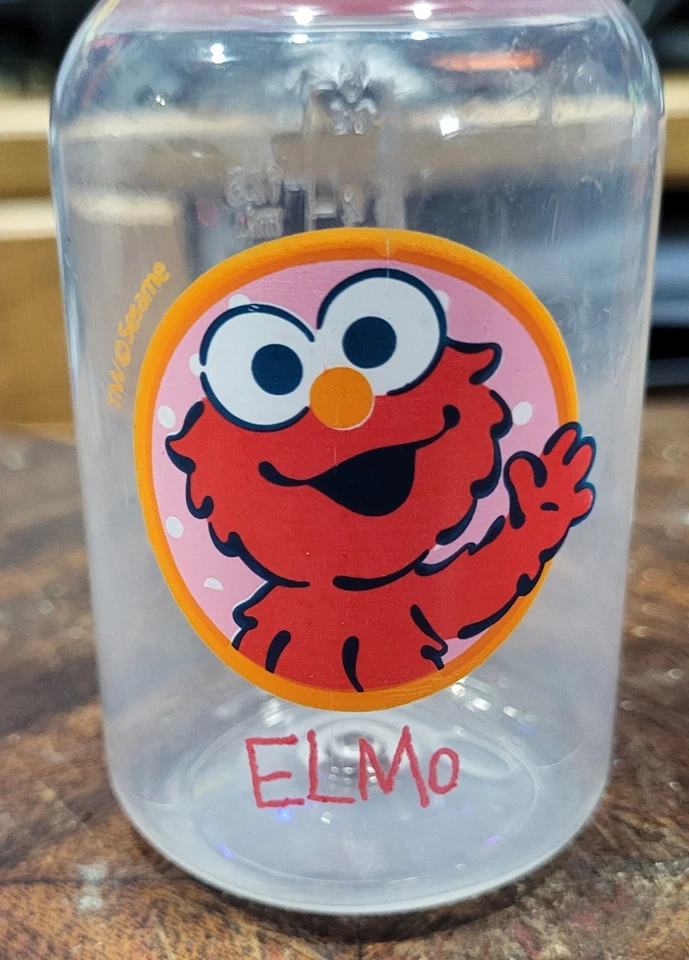 Biberón de plástico Sesame Street Beginnings Elmo 5 oz. FREE Flujo Medio NUEVO Foto 4 de 4