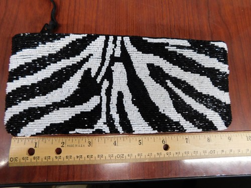 Bolso de Mano de Noche H1 Vintage Neiman Marcus Cuentas Cebra Blanco y Negro - Imagen 2 de 5