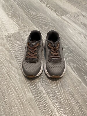 Stride Rite Boys Mick SR Textile and Leather Sneaker