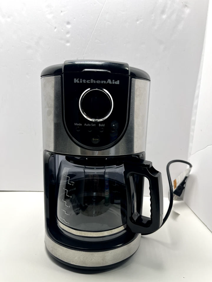 Coffee Maker KitchenAid Model KCM111OB 12 CUP Programmable W/ Carafe - Image 2 of 4