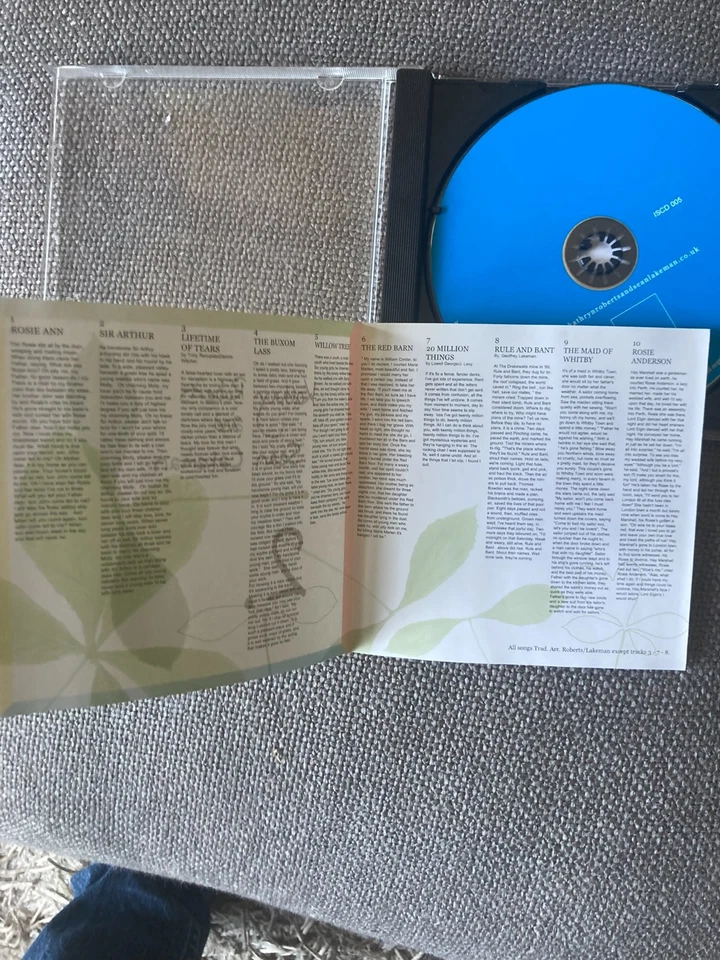 Kathryn Roberts & Sean Lakeman - 2. (CD, Album) Folk - Image 4 of 4