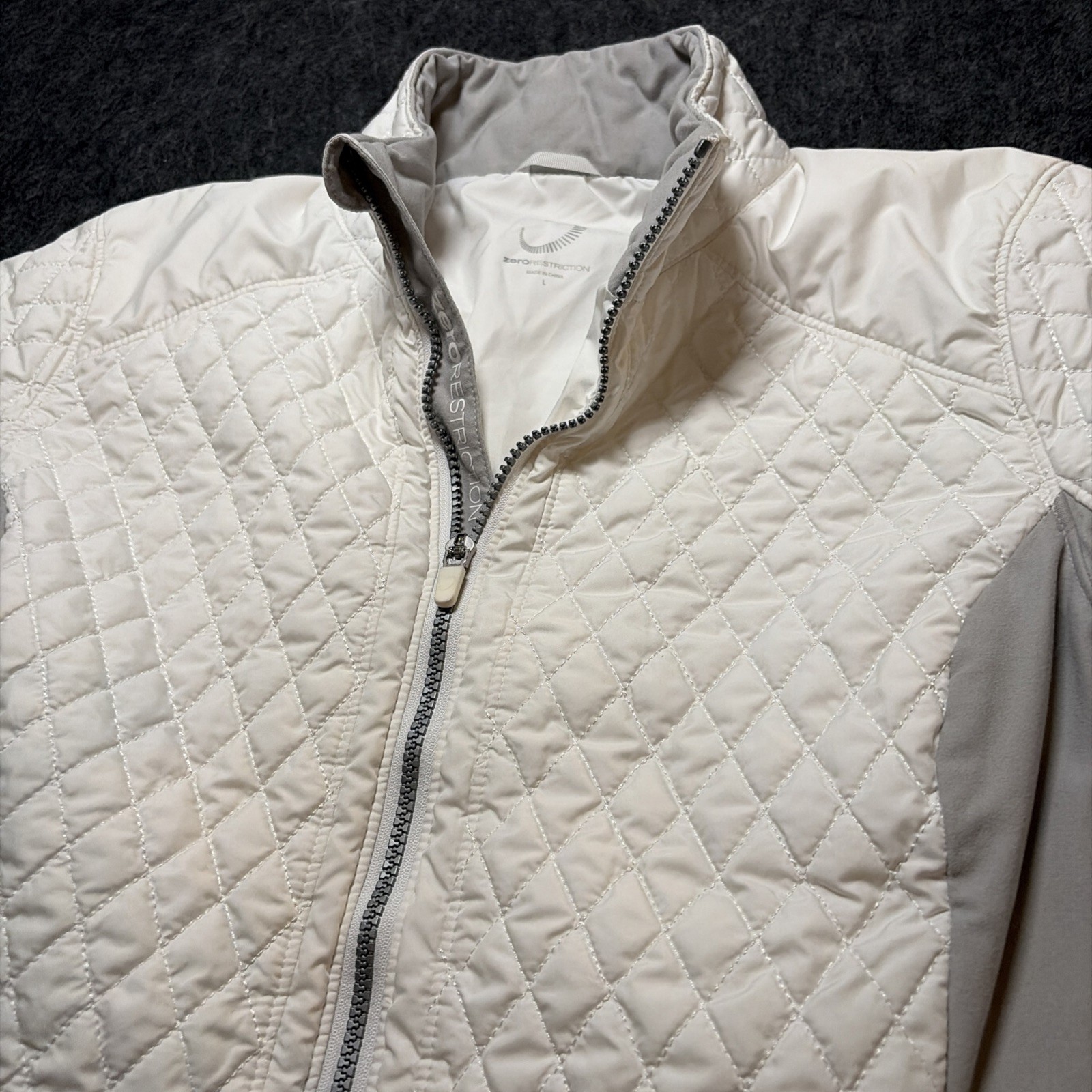 Zero Restriction Goose Down Full Zip Quilted Jack… - image 4