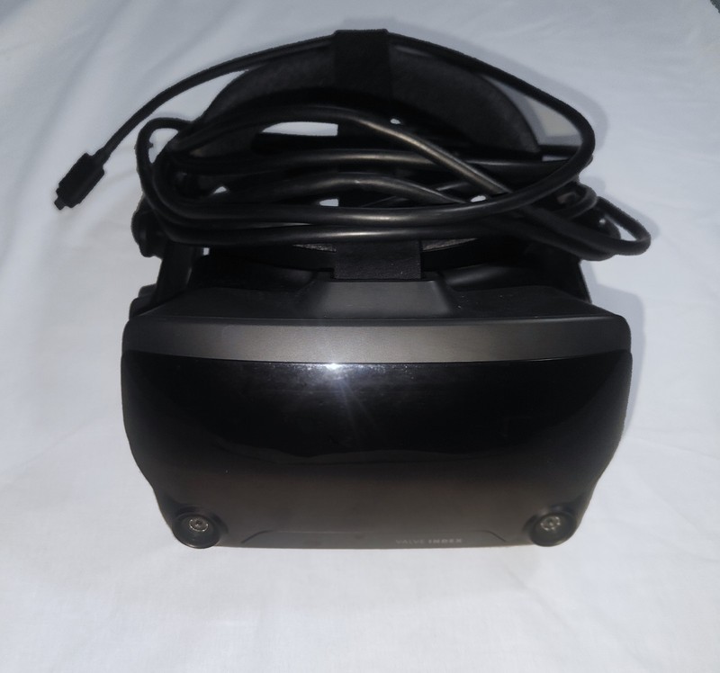 Valve Index VR Headset - Full Kit - not in original box.