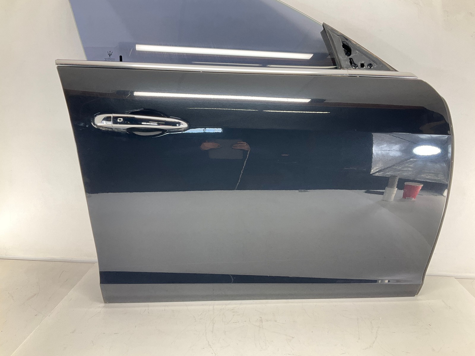 14-17 MASERATI Ghibli Front Right Passenger Door