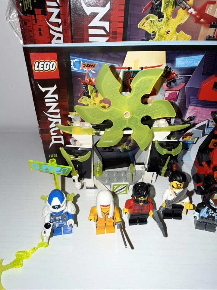 LEGO Ninjago 71708 Gamer's Market, photo 3 of 5