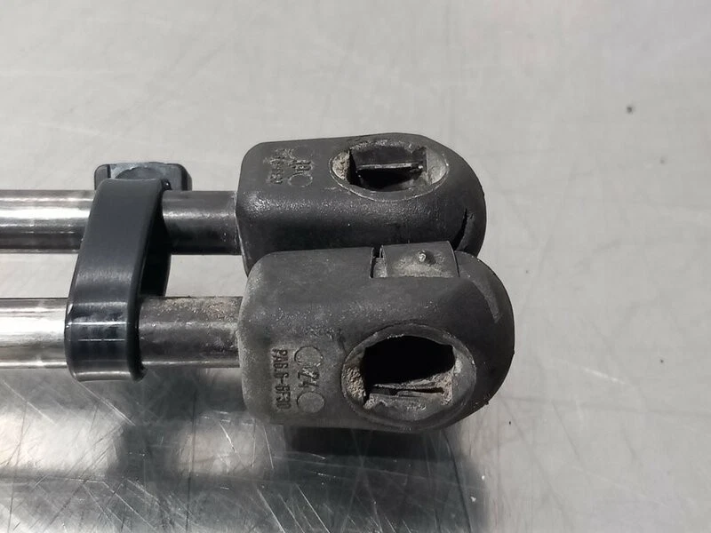 8200119498 amortiguadores de portón para RENAULT MEGANE II RANCHERA FAMILIAR 1.9 - Imagen 2 de 4