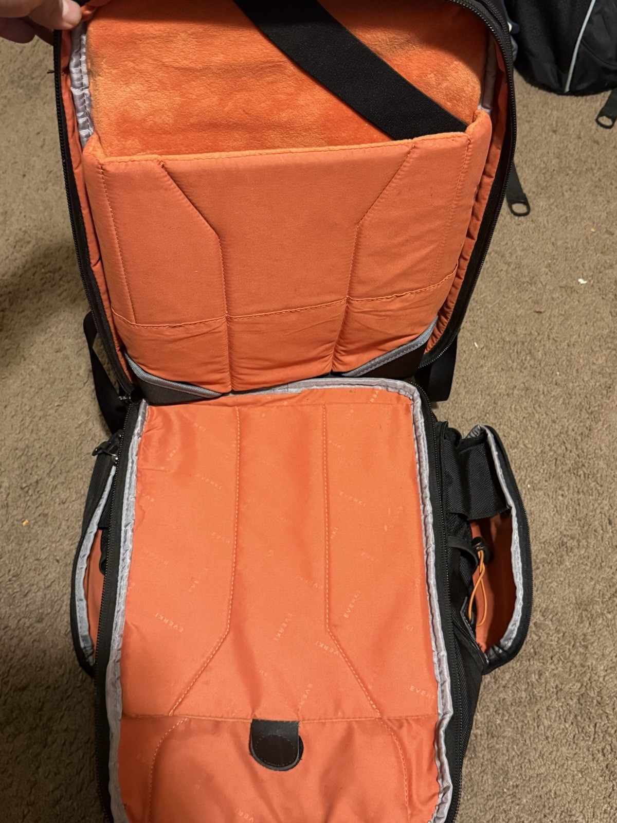 Everki Backpack - image 6