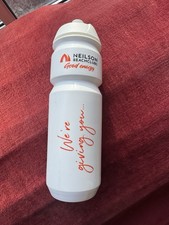 New NEILSON BEACHCLUBS Water Bottle 800mls Nozzle, White, Ideal Bike/any Sport 