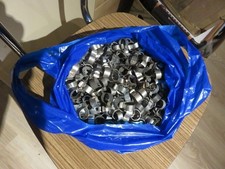 Gros lot de 275 ancienne attaches pour moule à chocolat en métal