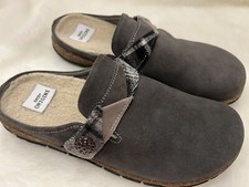 New Earth Origins Warm-Lined Suede Clogs Grey Brick Sz 10